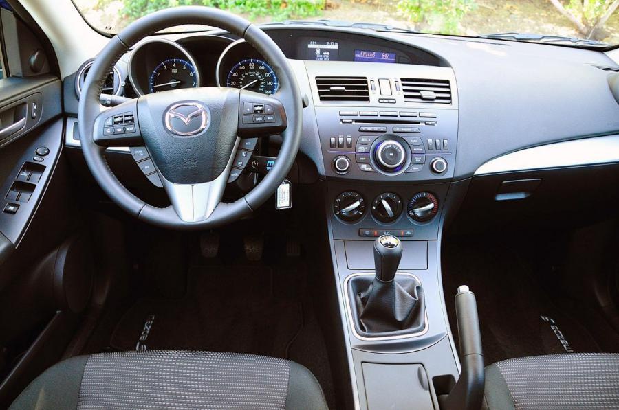  Mazda3 SkyActiv 2012 года  (фото 76 из 92)